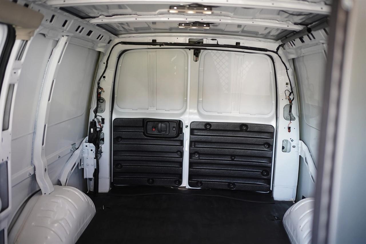 Chevrolet Express 2500 Cargo 2025