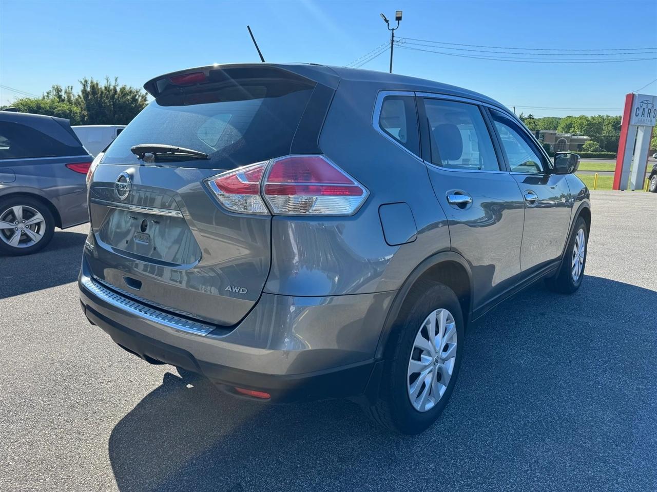 Nissan Rogue S AWD 2015