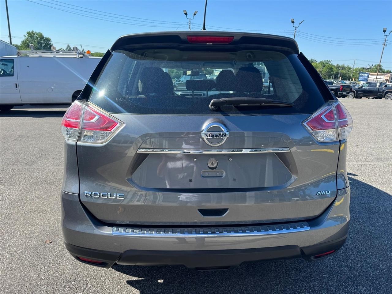 Nissan Rogue S AWD 2015