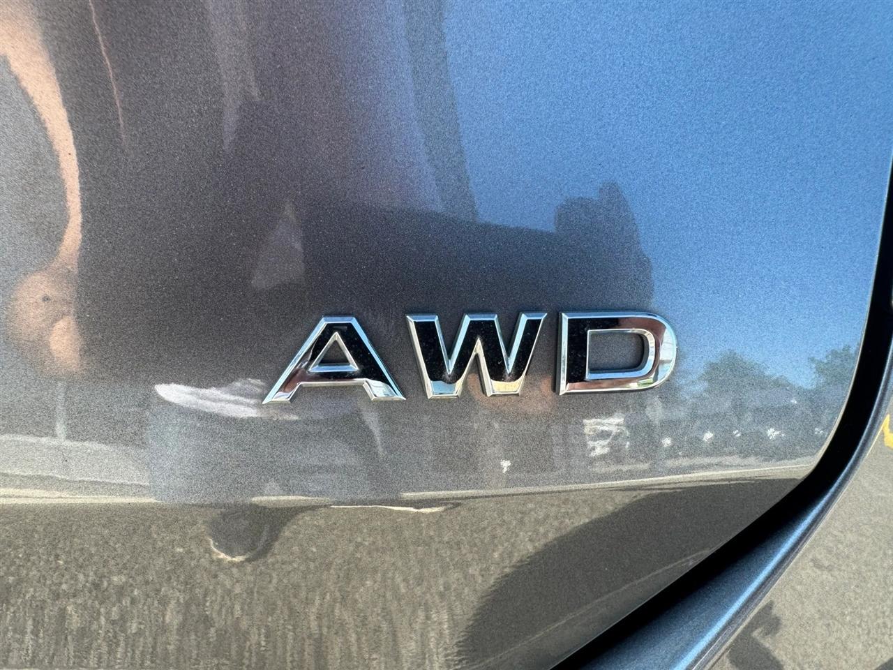 Nissan Rogue S AWD 2015