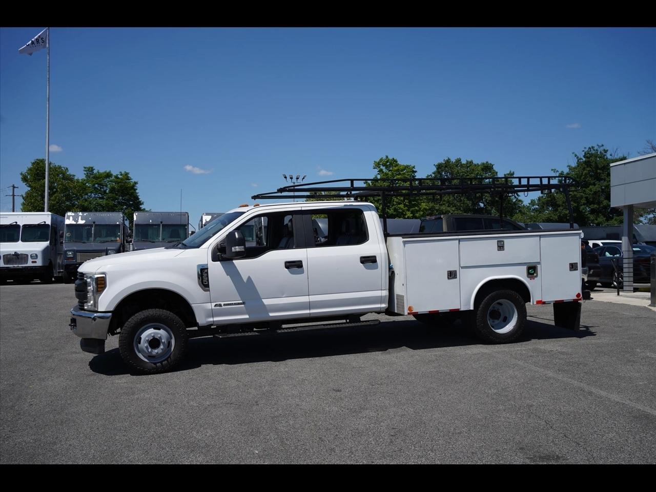 2019 Ford F-350 SD XLT Crew Cab Long Bed DRW 4WD