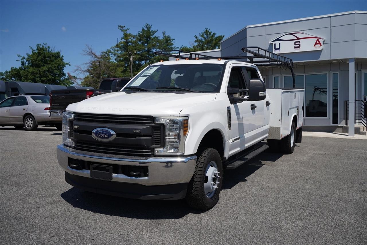 Ford F-350 SD XLT Crew Cab Long Bed DRW 4WD 2019