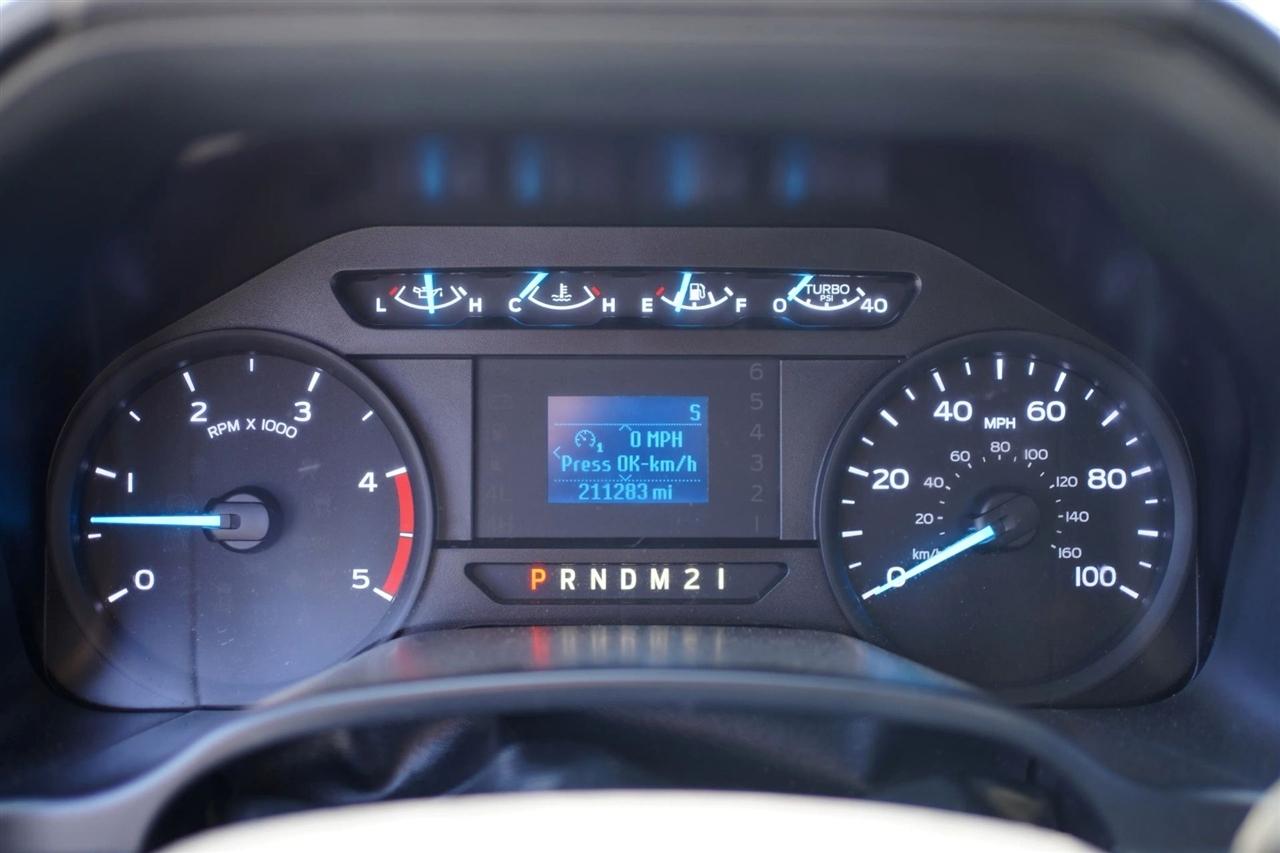 Ford F-350 SD XLT Crew Cab Long Bed DRW 4WD 2019
