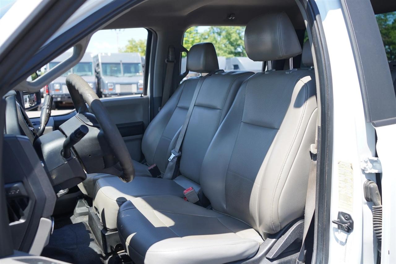 Ford F-350 SD XLT Crew Cab Long Bed DRW 4WD 2019