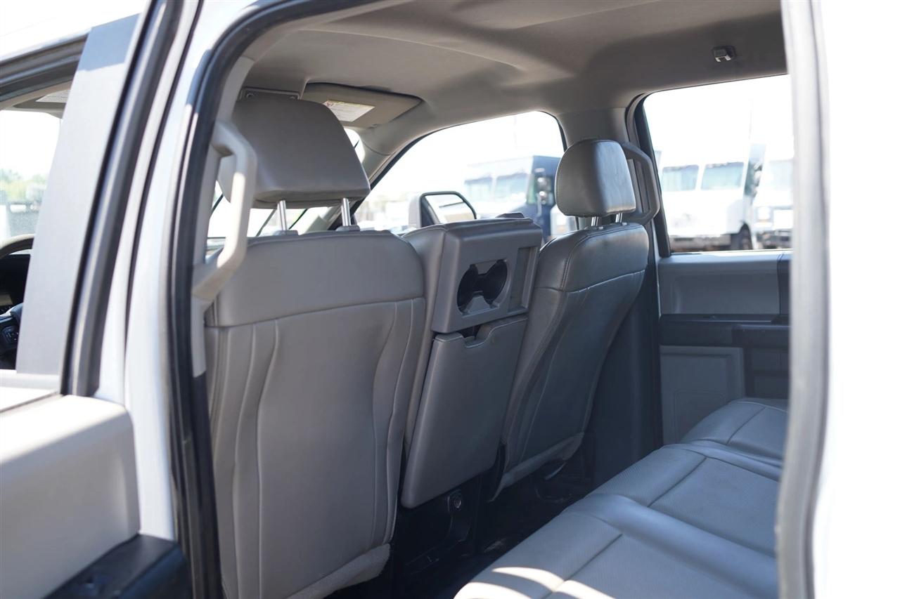 Ford F-350 SD XLT Crew Cab Long Bed DRW 4WD 2019