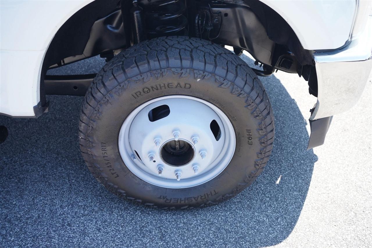 Ford F-350 SD XLT Crew Cab Long Bed DRW 4WD 2019