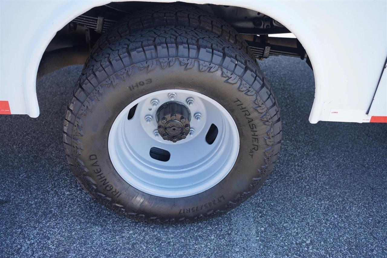 Ford F-350 SD XLT Crew Cab Long Bed DRW 4WD 2019