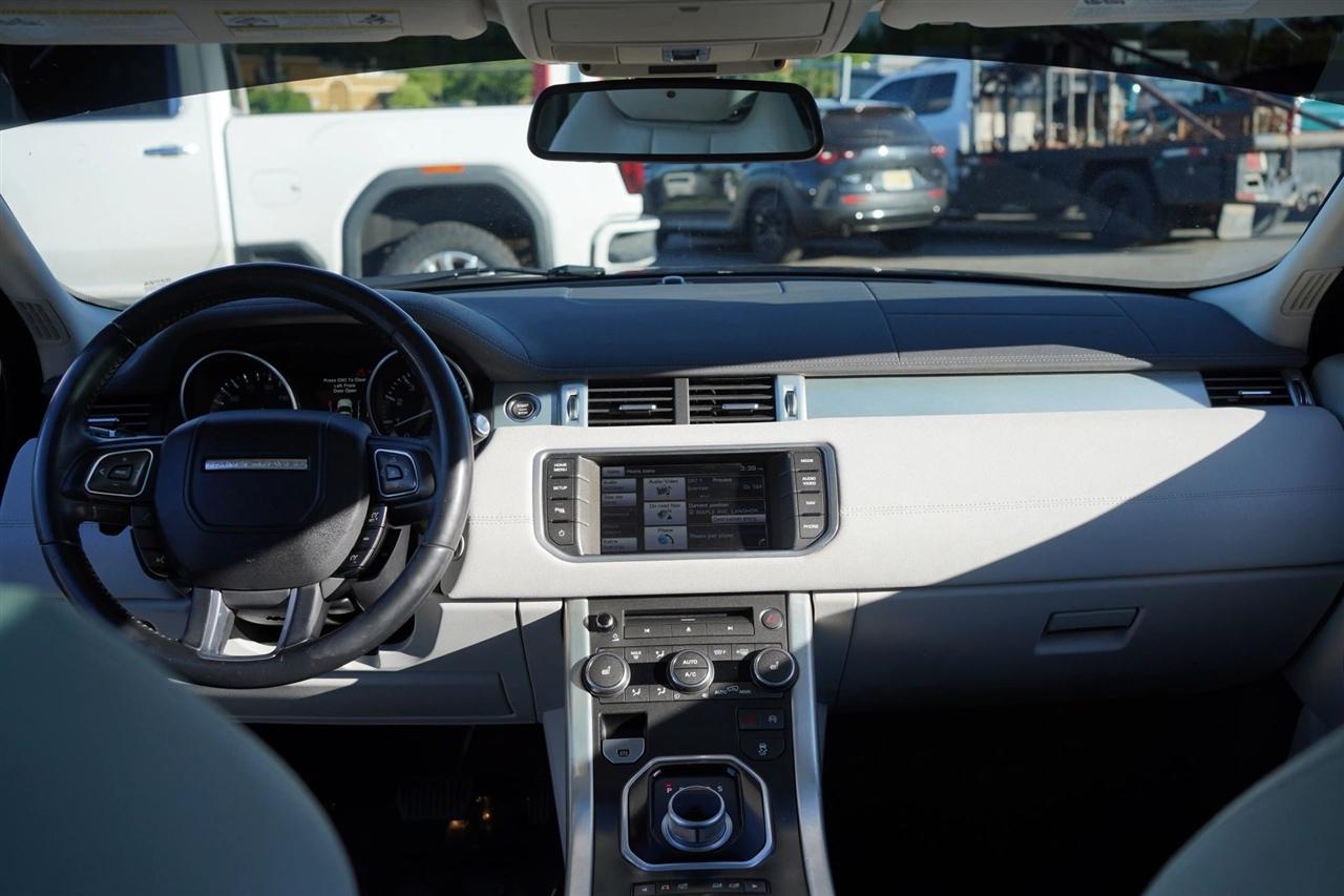 Land Rover Range Rover Evoque Pure Premium 3-Door 2014