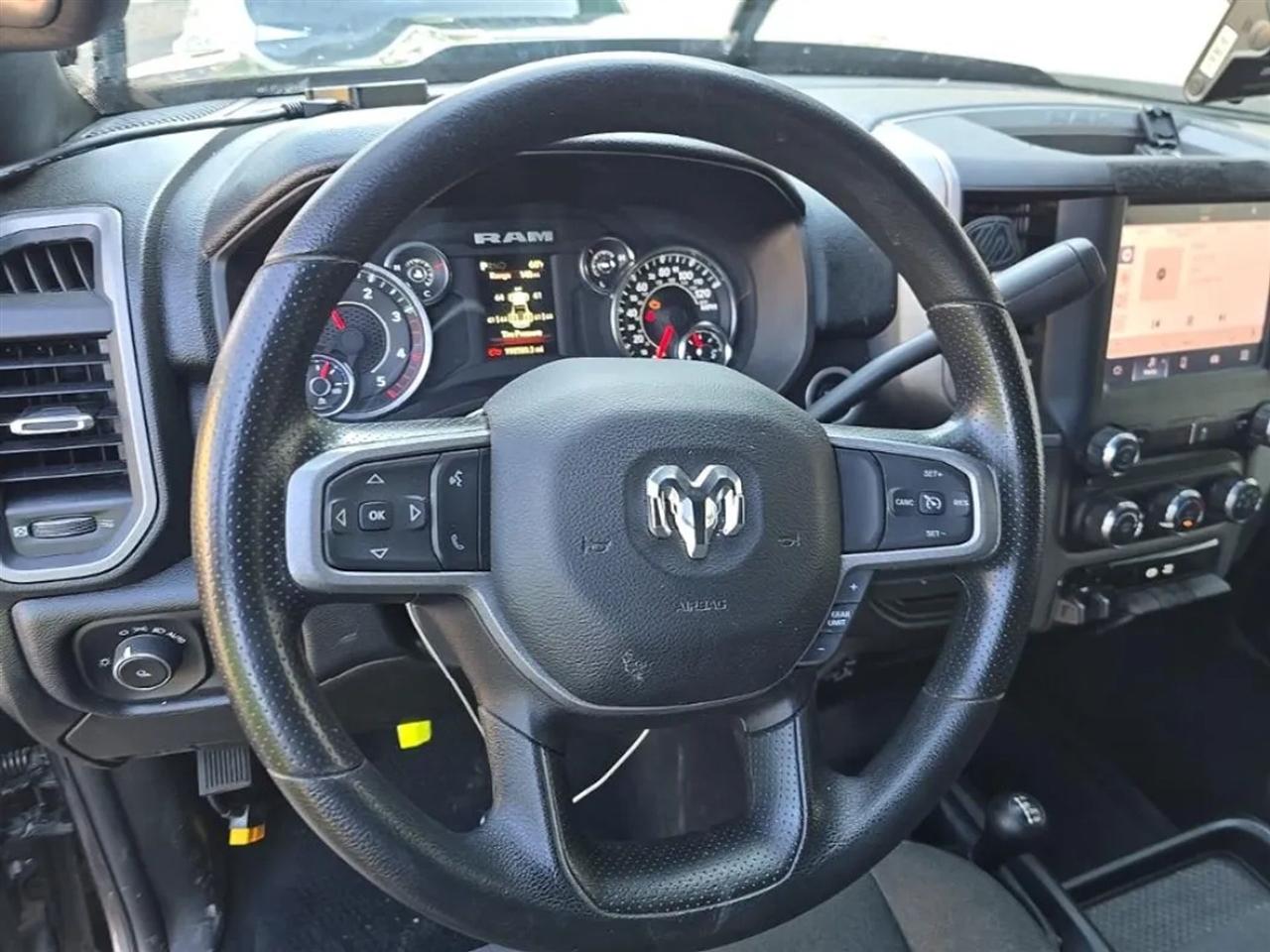 RAM 3500 Tradesman Crew Cab 4WD DRW 2024