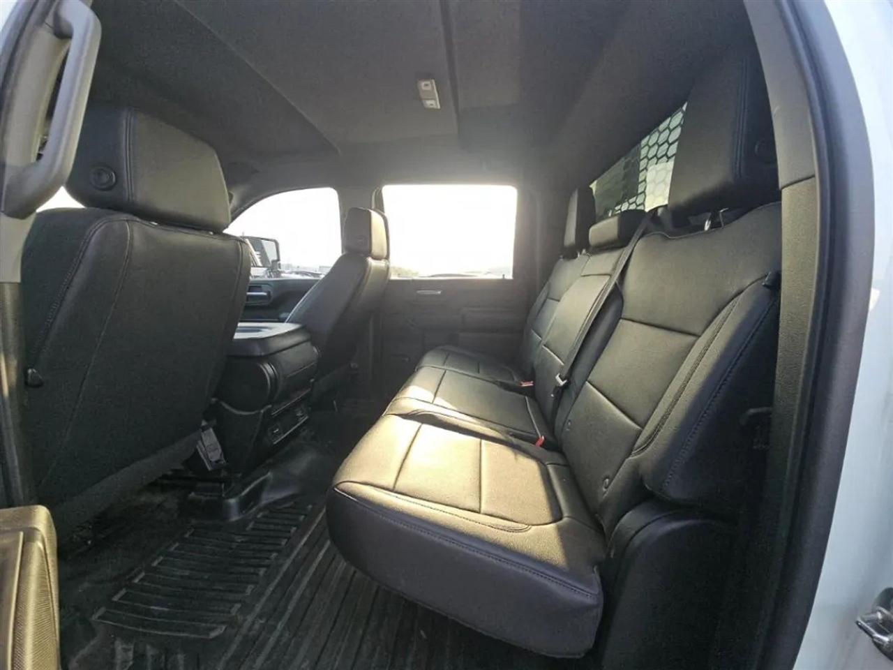 Chevrolet Silverado 3500HD Work Truck Crew Cab 4WD 2023