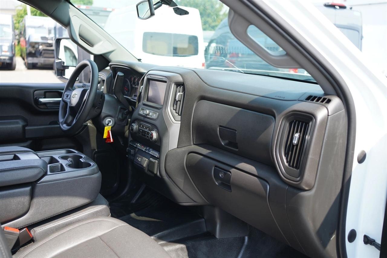 Chevrolet Silverado 3500HD Work Truck Crew Cab 4WD 2023