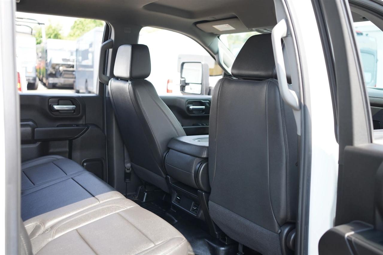 Chevrolet Silverado 3500HD Work Truck Crew Cab 4WD 2023