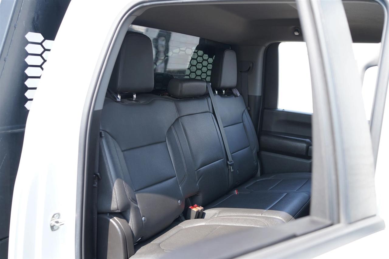 Chevrolet Silverado 3500HD Work Truck Crew Cab 4WD 2023