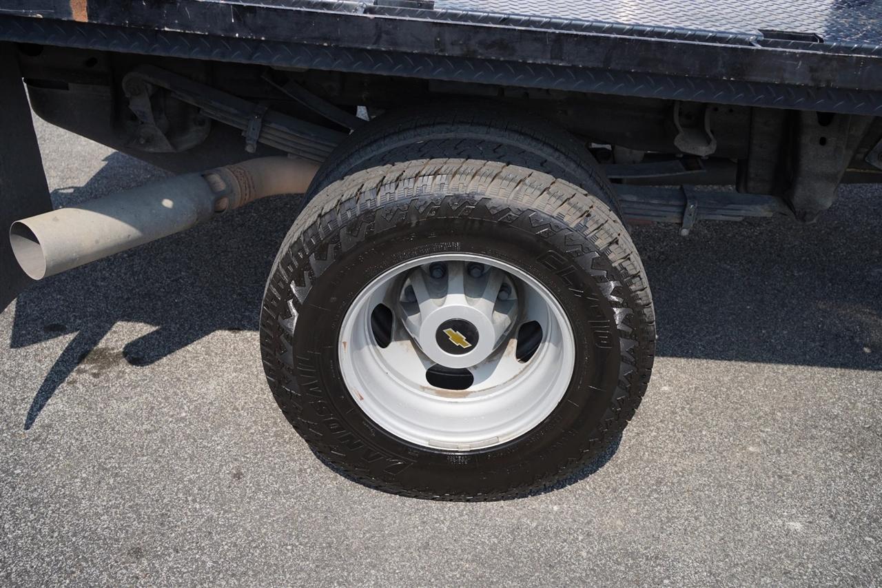 Chevrolet Silverado 3500HD Work Truck Crew Cab 4WD 2023