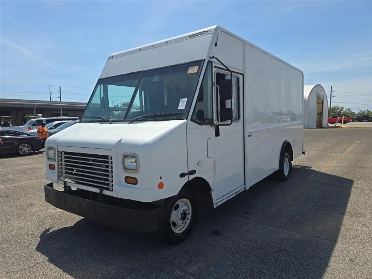 2023 Ford E450 Super Duty No data