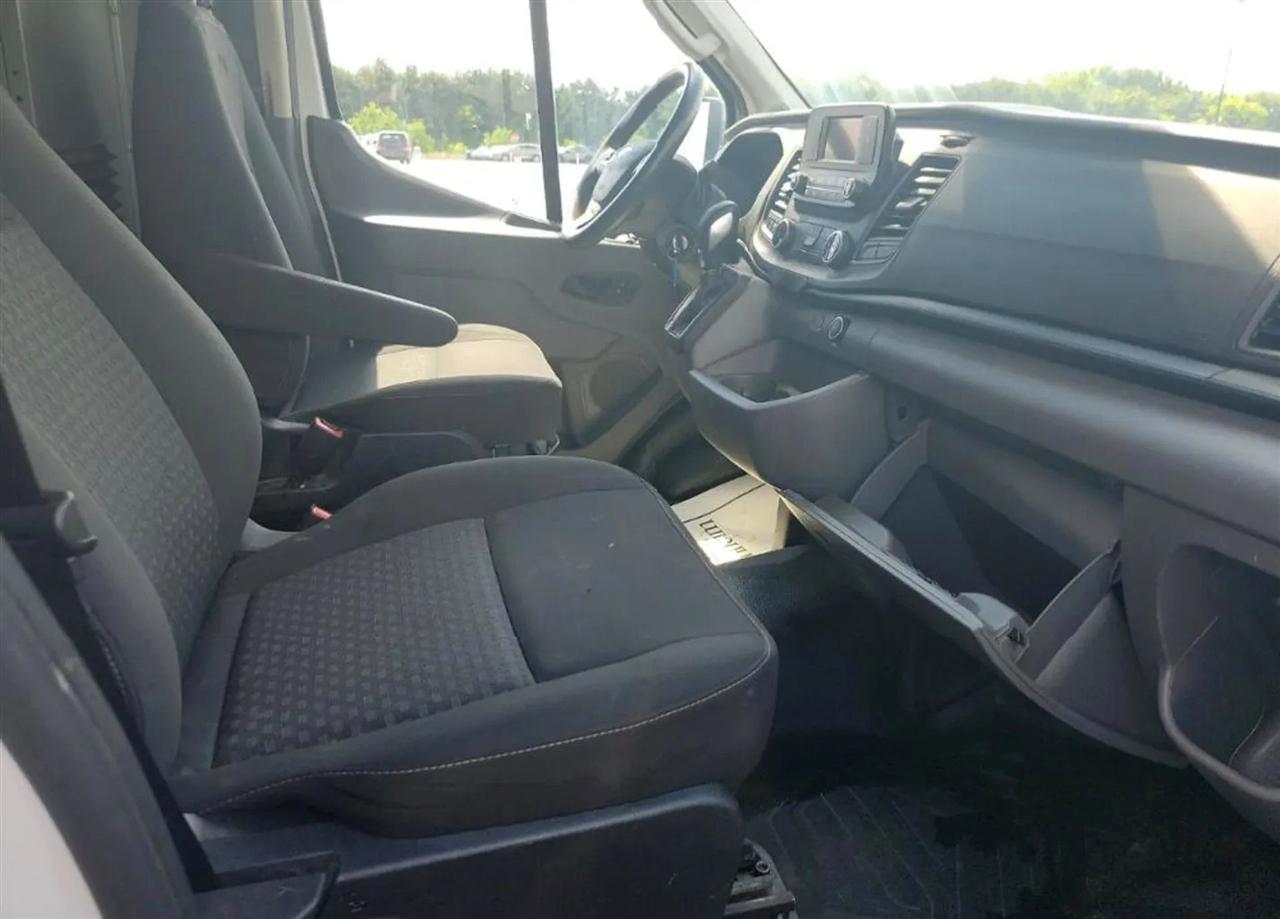 Ford Transit 350 Van Low Roof w/Sliding Pass. 130-in. WB 2021