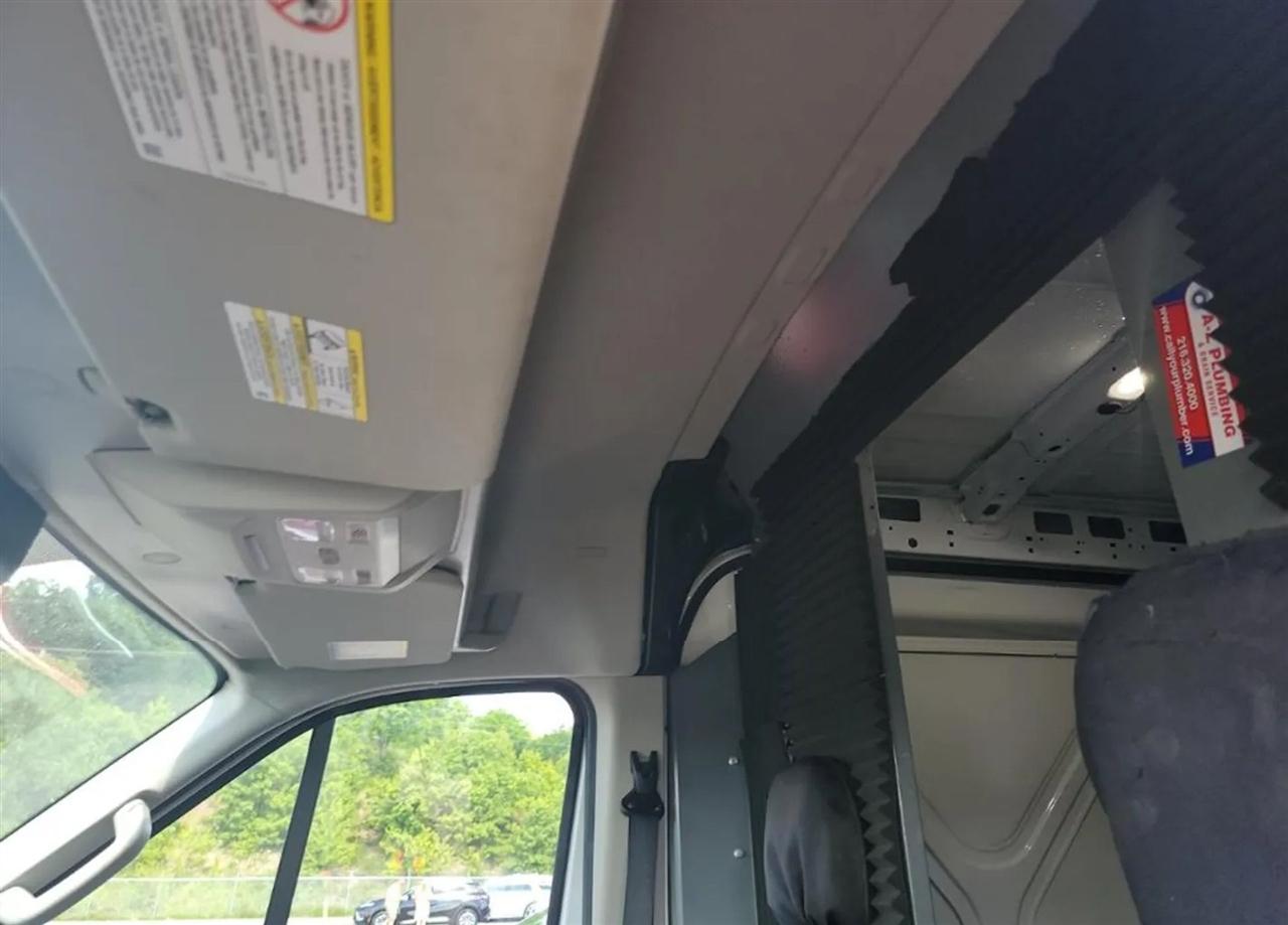 Ford Transit 350 Van Low Roof w/Sliding Pass. 130-in. WB 2021