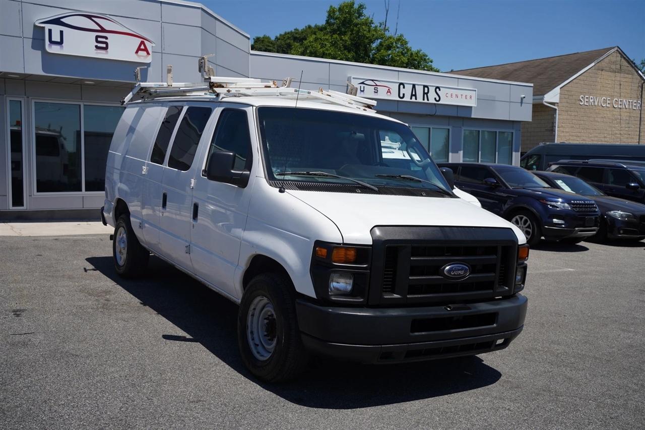 Ford Econoline E-250 2011