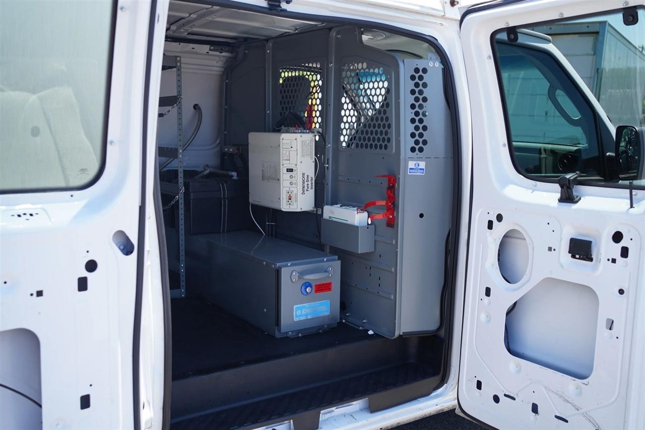 Ford Econoline E-250 2011