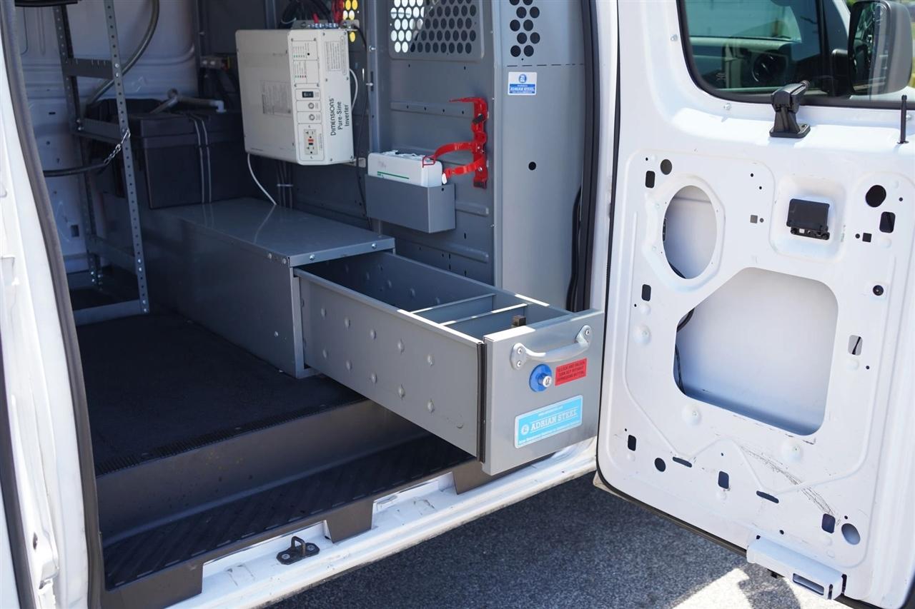 Ford Econoline E-250 2011