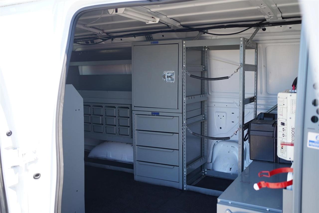 Ford Econoline E-250 2011