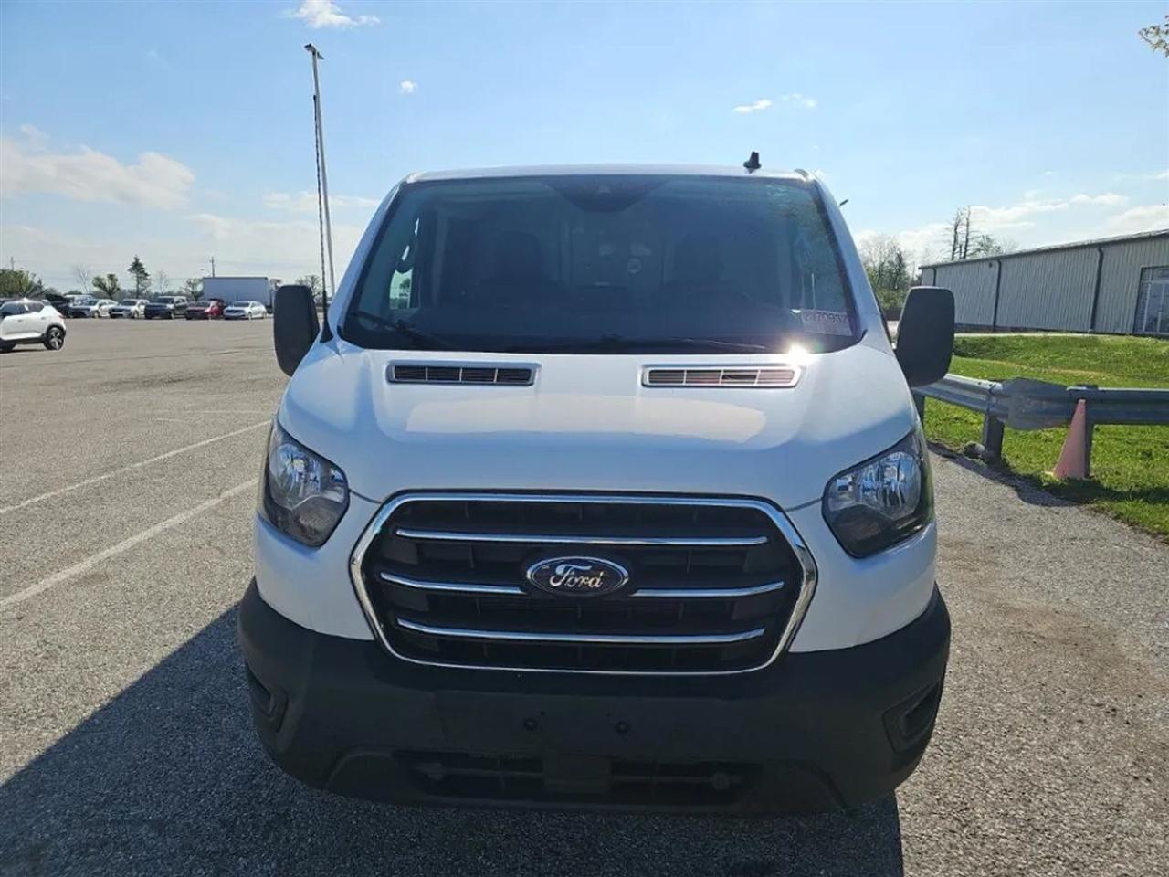 Ford Transit 350 Van Low Roof Sliding Pass. 130-in. WB 2020