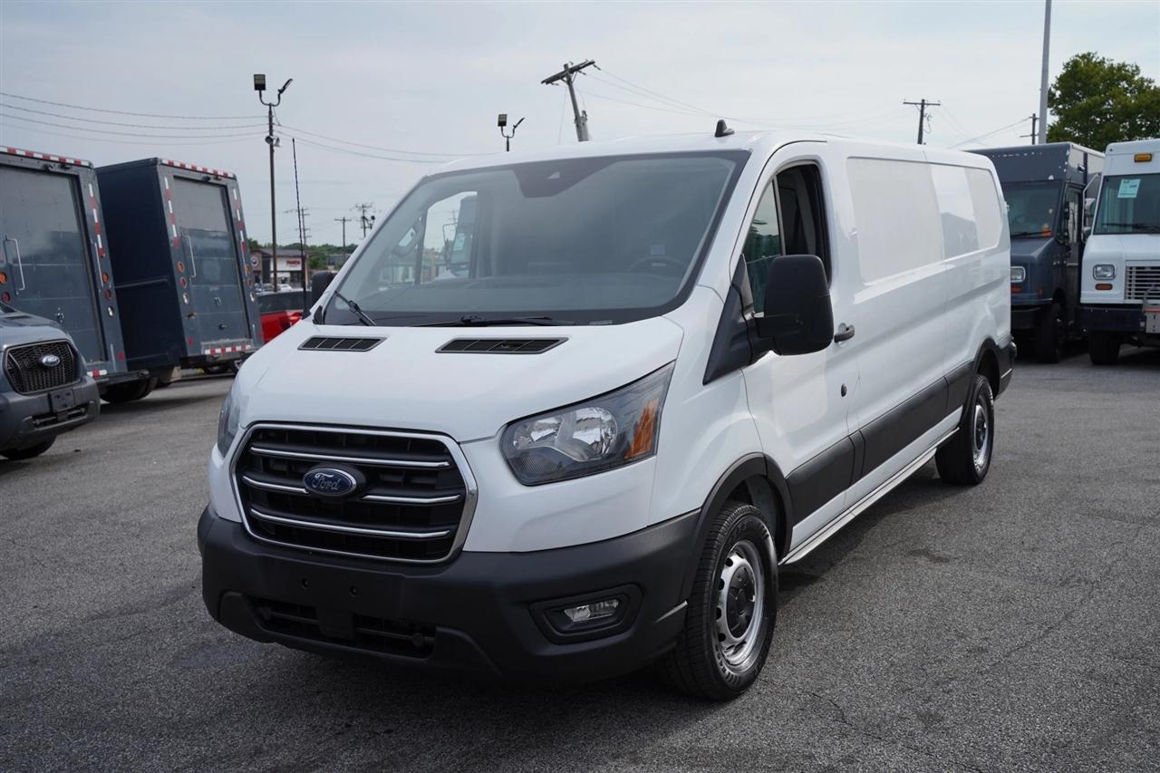 Ford Transit 350 Van Low Roof Sliding Pass. 130-in. WB 2020