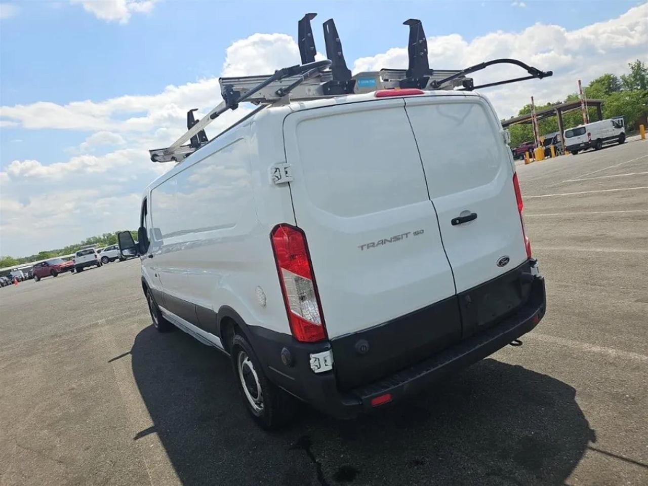 Ford Transit 150 Van Low Roof w/Sliding Pass. 130-in. WB 2020