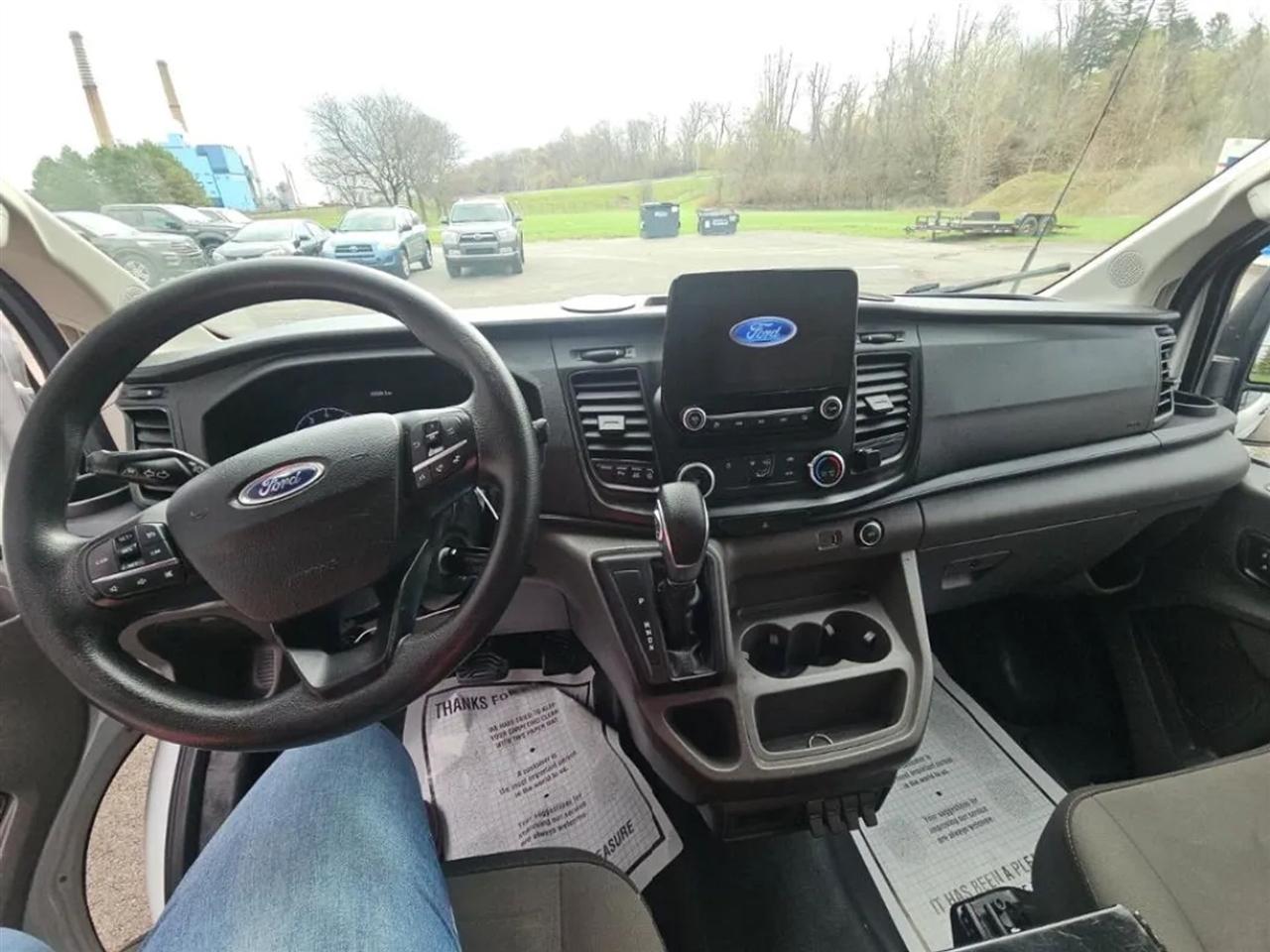 Ford Transit 150 Van Low Roof w/Sliding Pass. 148-in. WB 2020