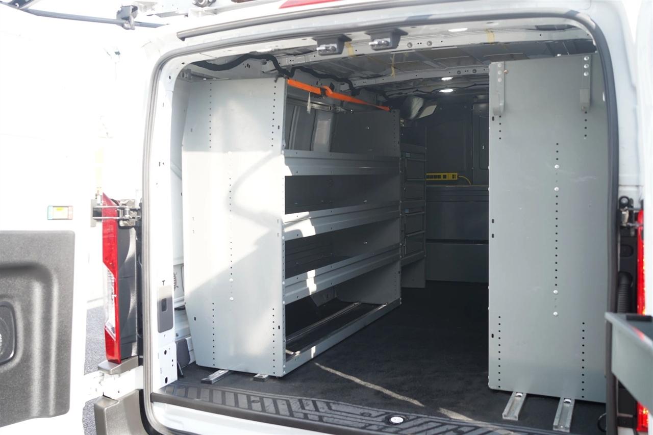 Ford Transit 150 Van Low Roof w/Sliding Pass. 148-in. WB 2020