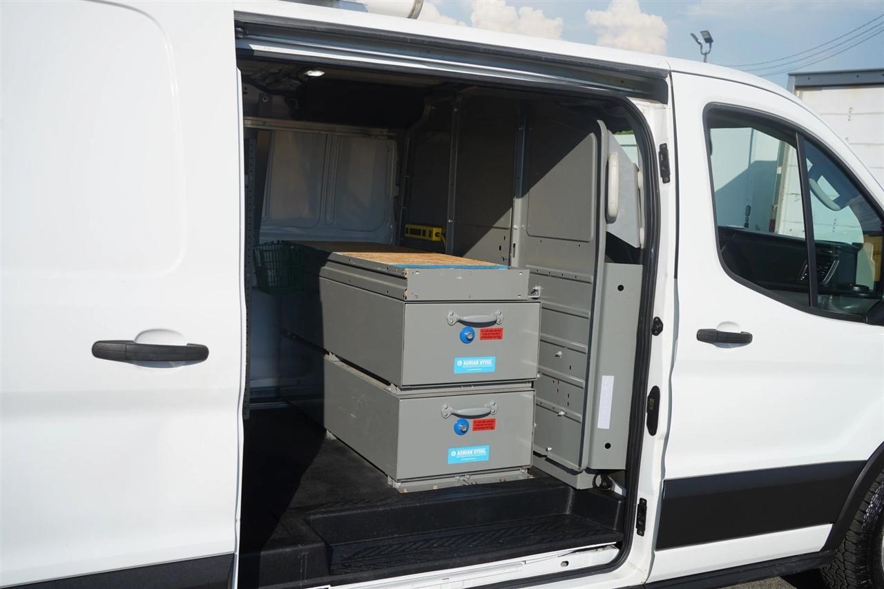 Ford Transit 150 Van Low Roof w/Sliding Pass. 148-in. WB 2020