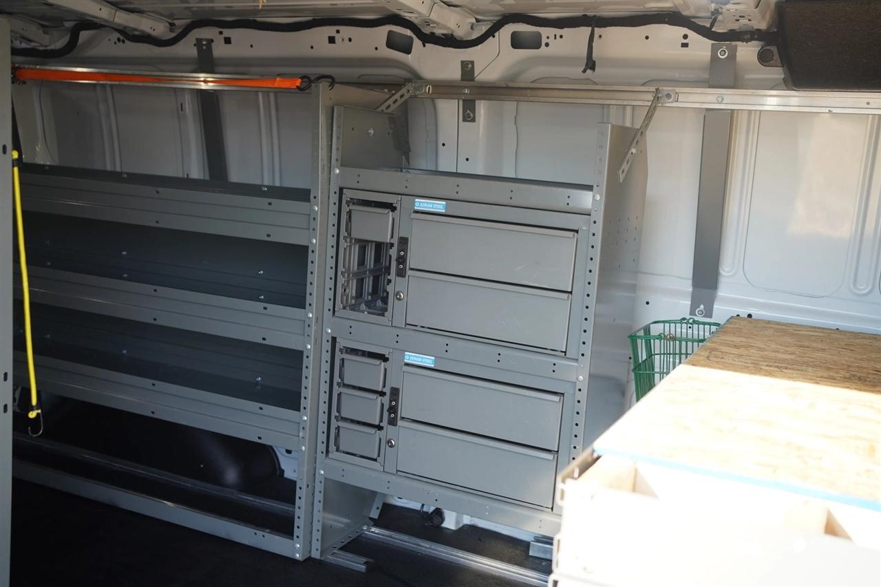 Ford Transit 150 Van Low Roof w/Sliding Pass. 148-in. WB 2020