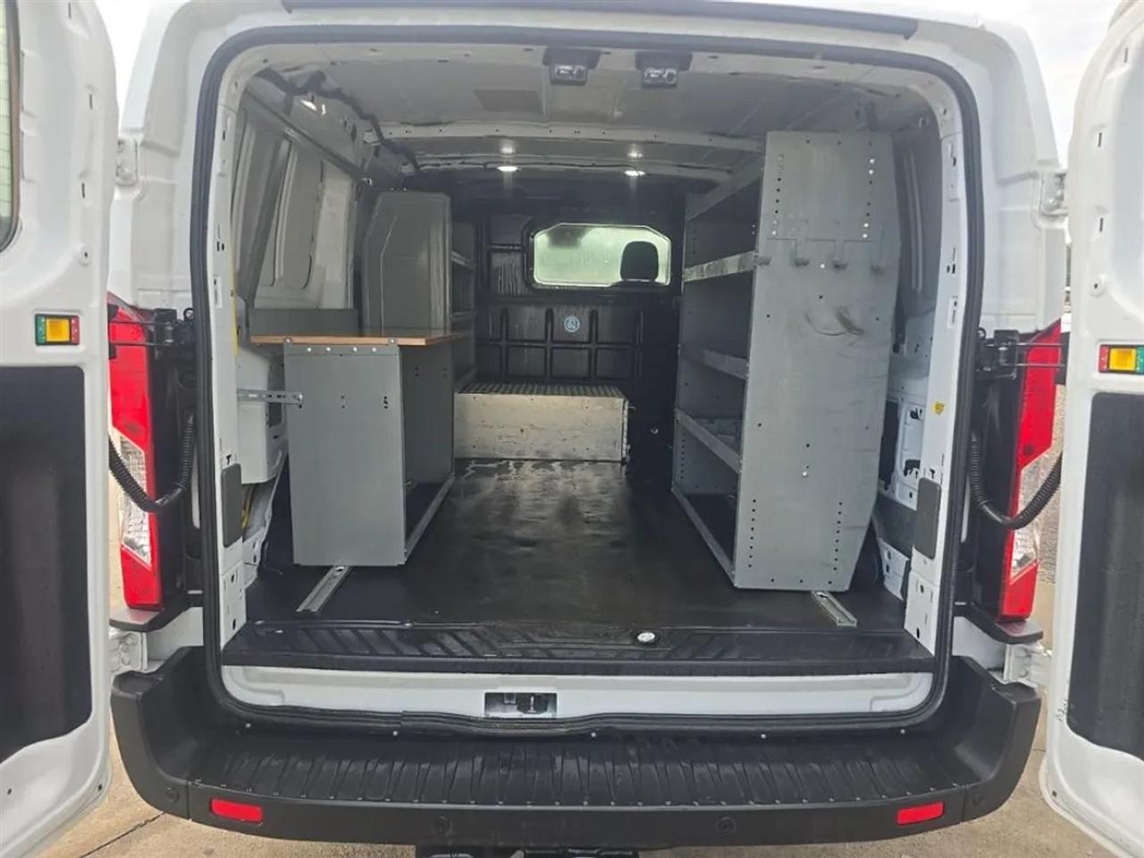 Ford Transit 150 Van Low Roof w/Sliding Pass. 130-in. WB 2022