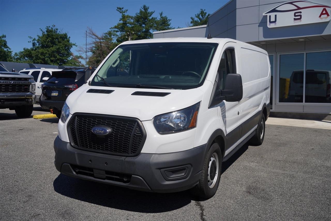 Ford Transit 150 Van Low Roof w/Sliding Pass. 130-in. WB 2022