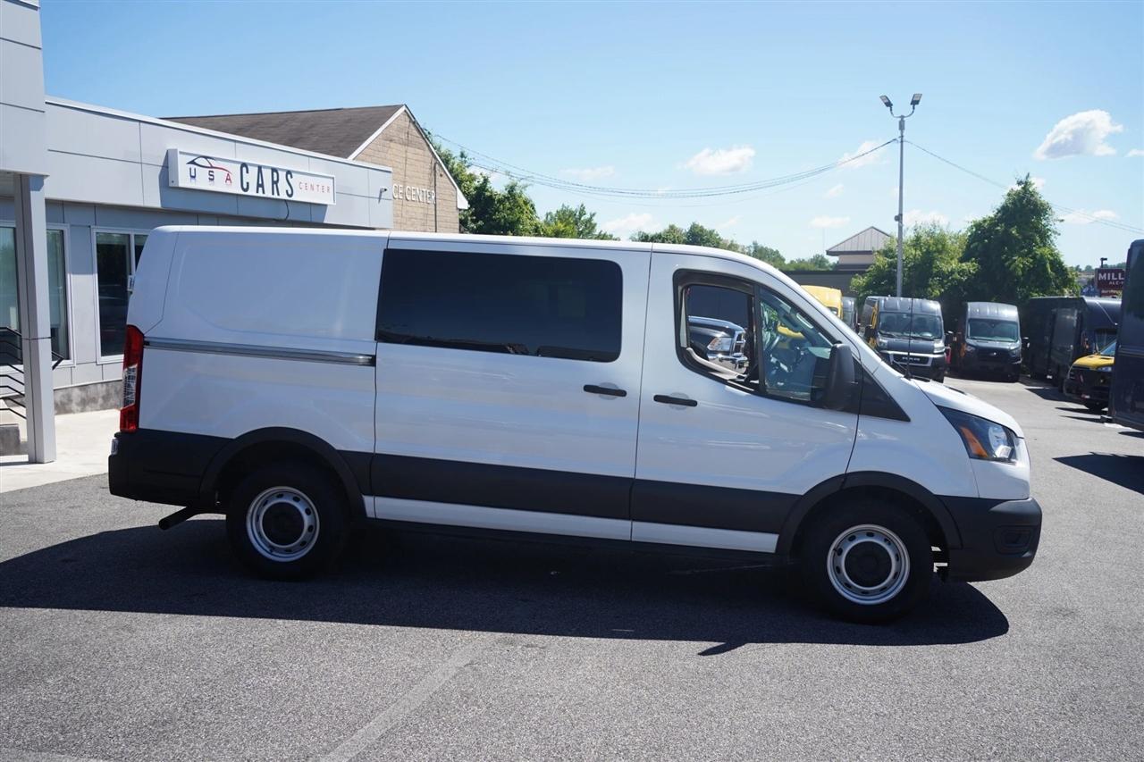 Ford Transit 150 Van Low Roof w/Sliding Pass. 130-in. WB 2022