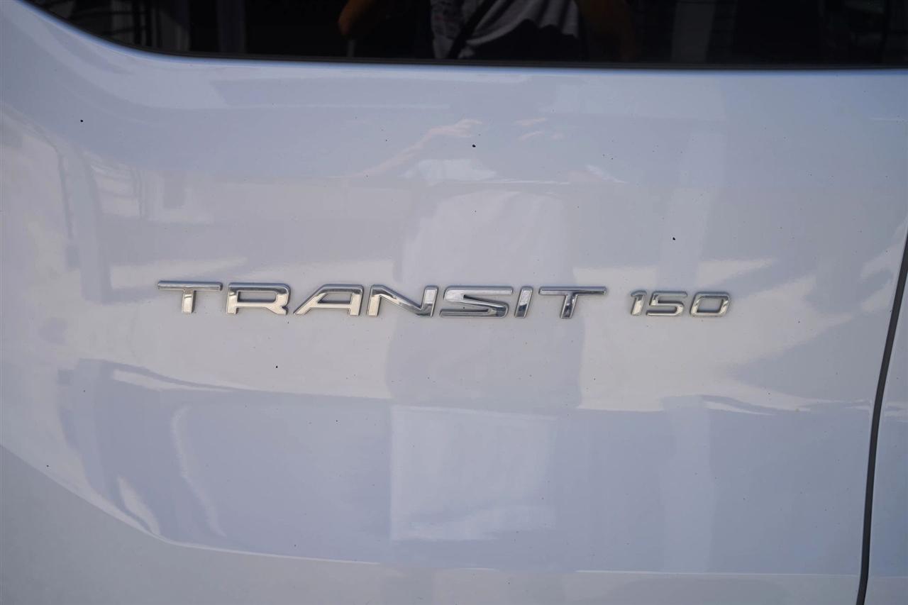 Ford Transit 150 Van Low Roof w/Sliding Pass. 130-in. WB 2022