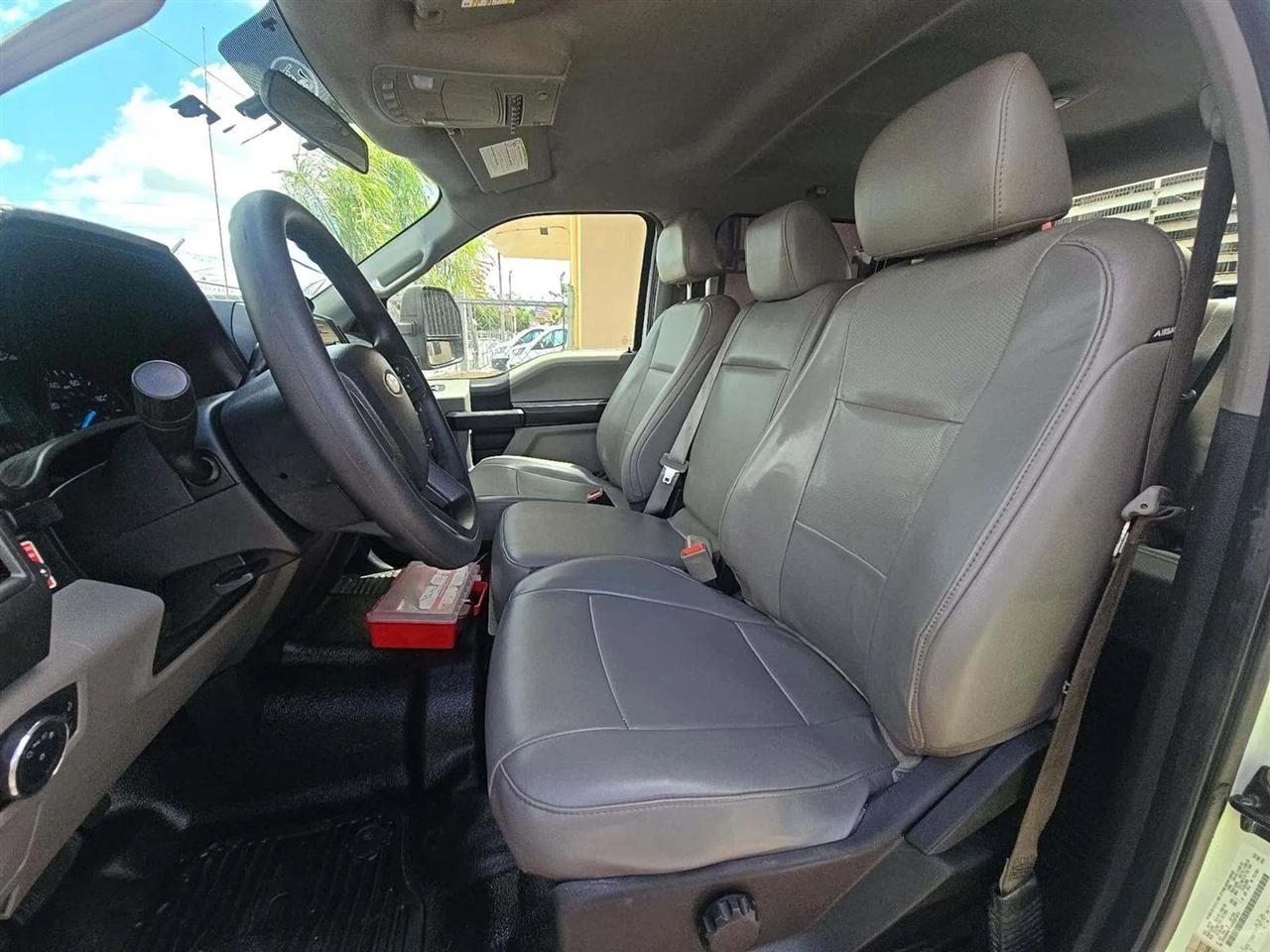 Ford F-450 SD Crew Cab DRW 4WD 2019