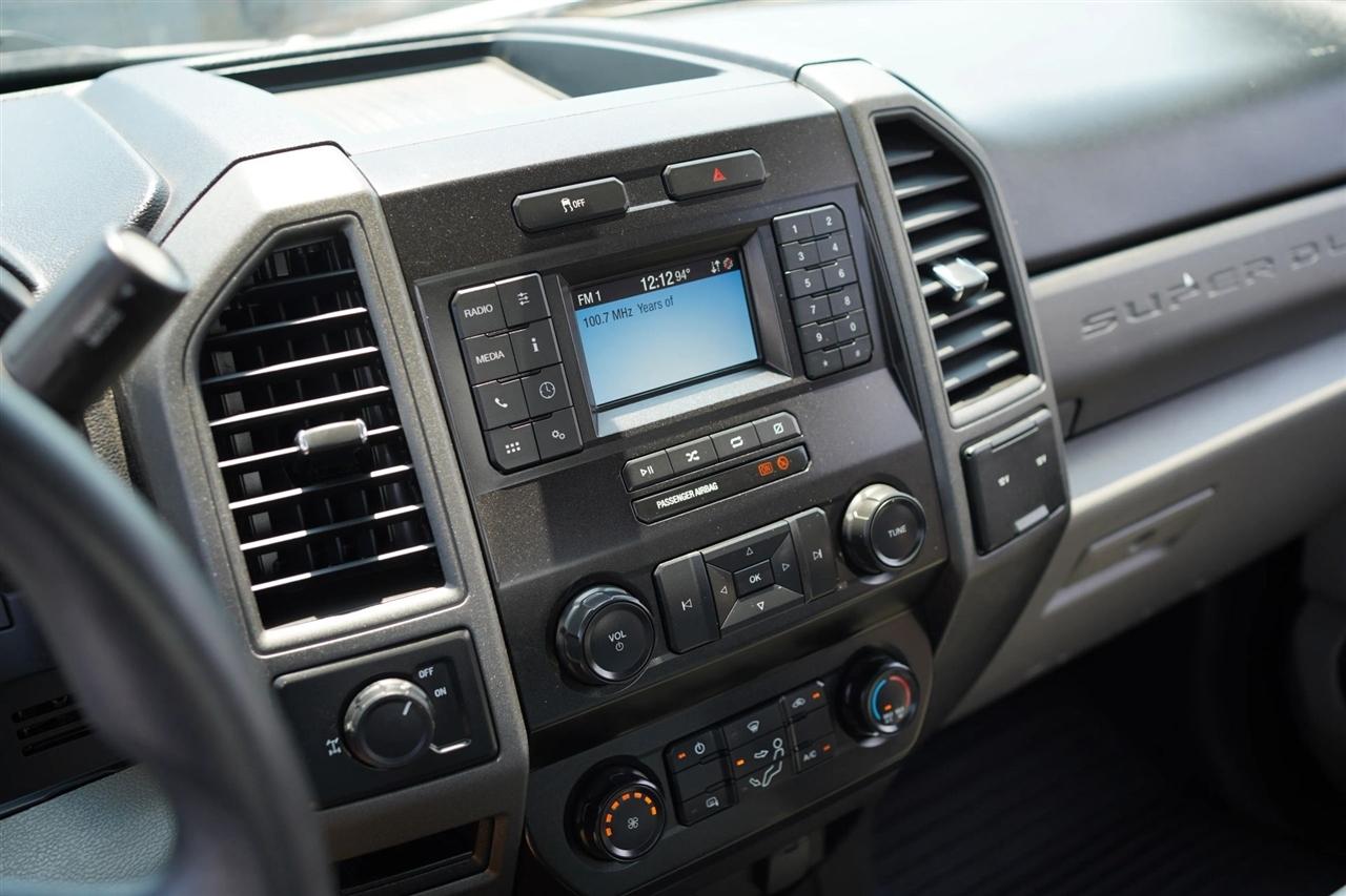 Ford F-350 SD XL 2WD 2021