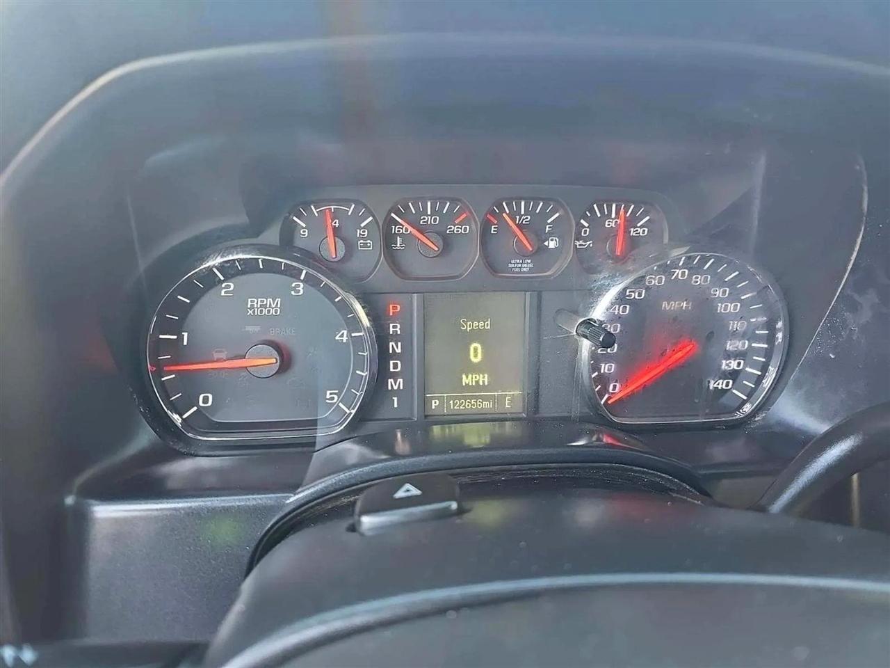 GMC Sierra 3500HD Base Crew Cab 4WD 2015