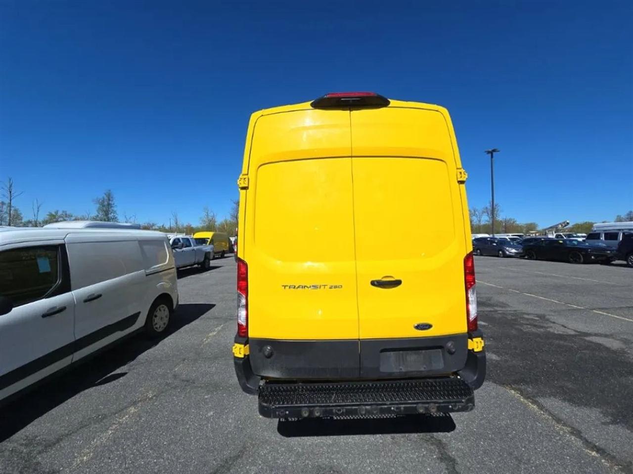 Ford Transit 250 Van High Roof w/Sliding Pass. 148-in. WB EL 2021