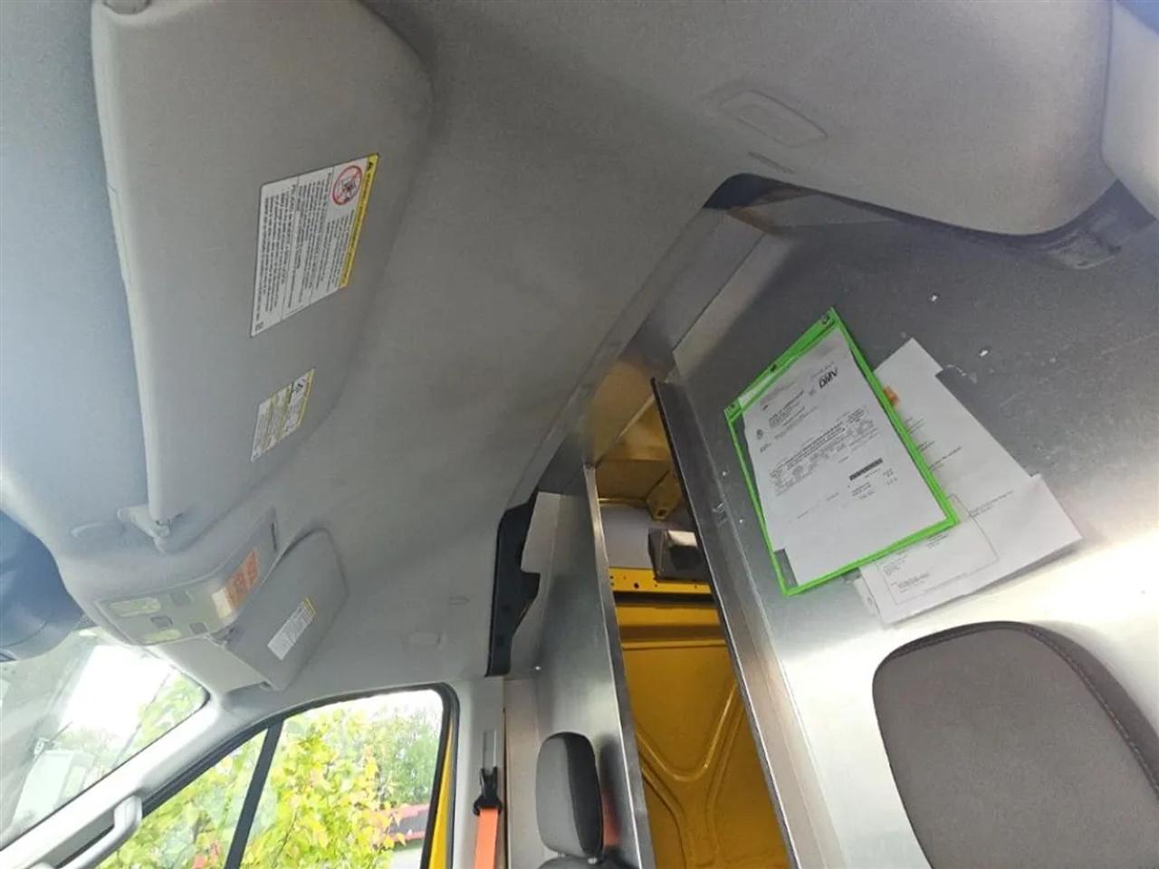 Ford Transit 250 Van High Roof w/Sliding Pass. 148-in. WB EL 2021