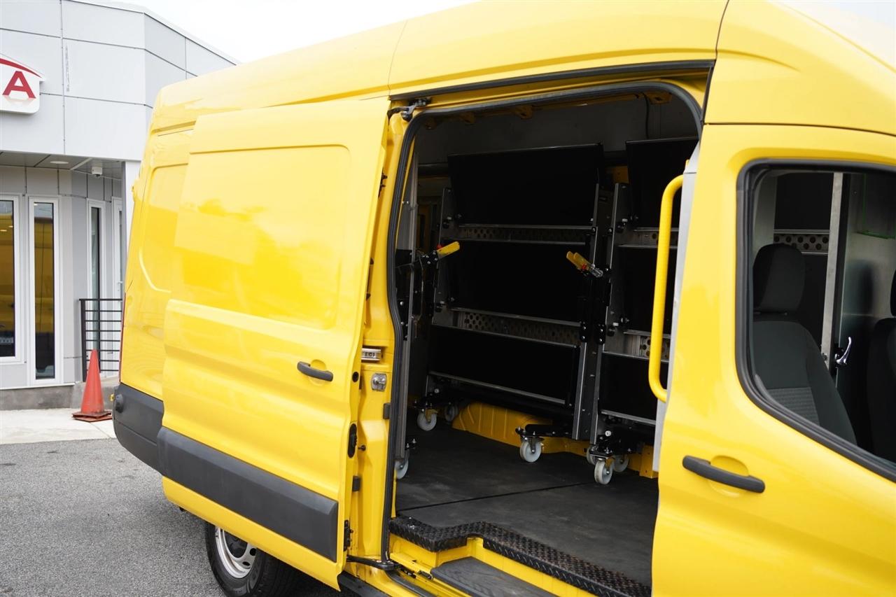Ford Transit 250 Van High Roof w/Sliding Pass. 148-in. WB EL 2021