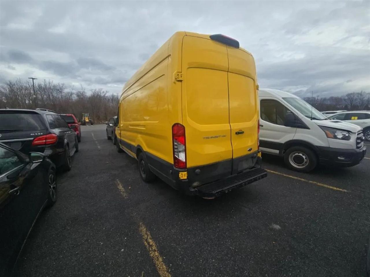 Ford Transit 250 Van High Roof w/Sliding Pass. 148-in. WB EL 2021