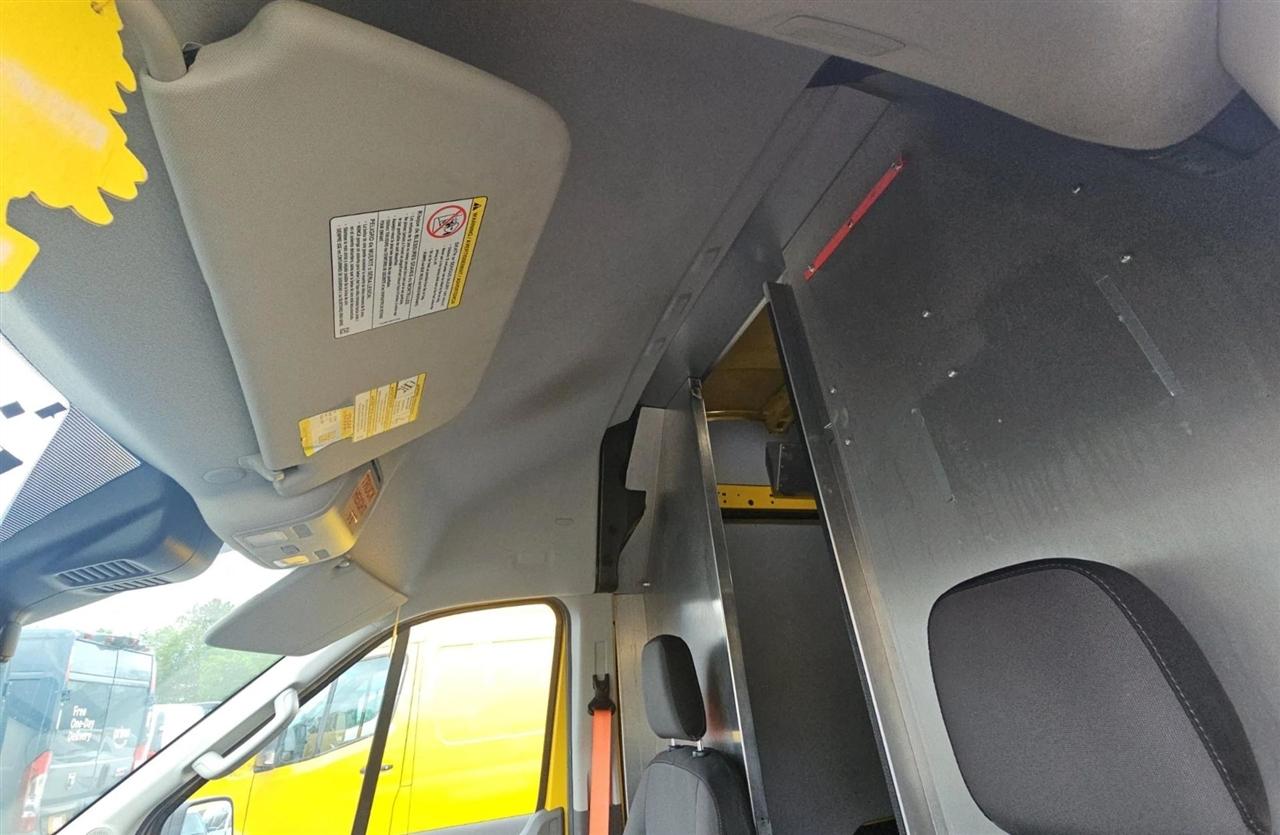 Ford Transit 250 Van High Roof w/Sliding Pass. 148-in. WB EL 2021