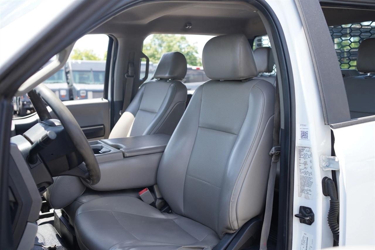 Ford F-450 SD Crew Cab DRW 2WD 2018