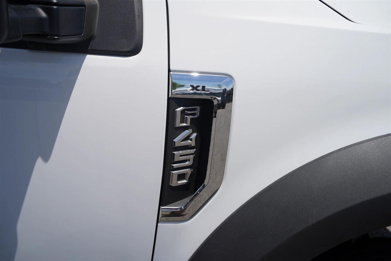 Ford F-450 SD Crew Cab DRW 2WD 2018