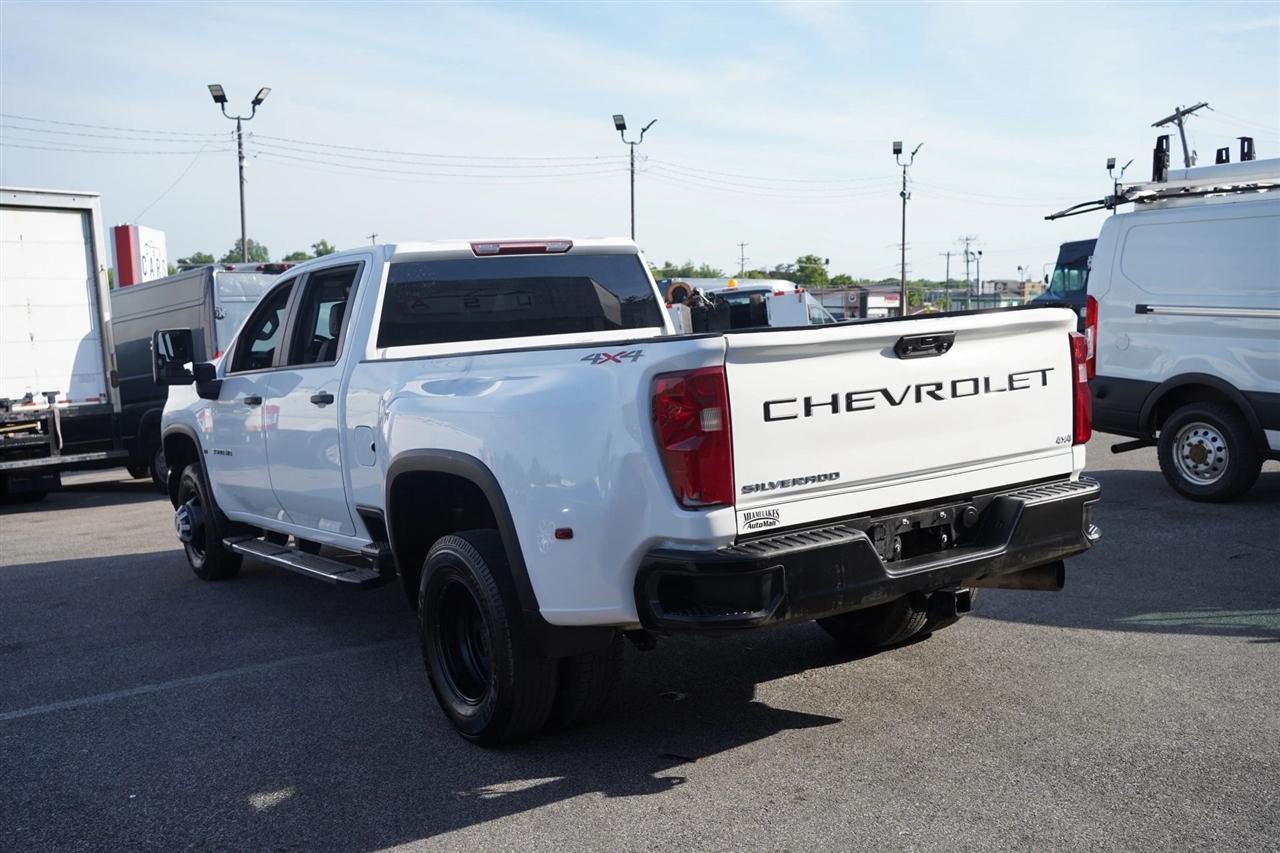Chevrolet Silverado 3500HD Work Truck Crew Cab 4WD 2024