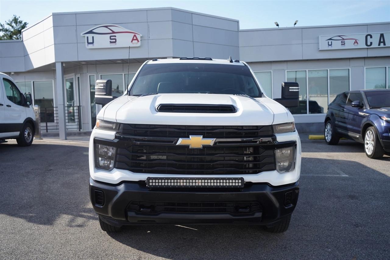 Chevrolet Silverado 3500HD Work Truck Crew Cab 4WD 2024