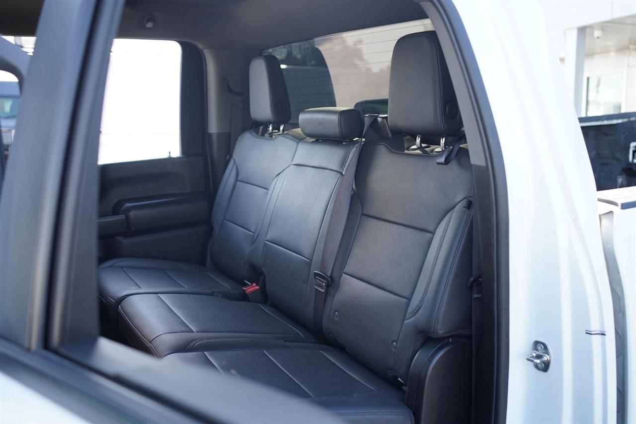 Chevrolet Silverado 3500HD Work Truck Crew Cab 4WD 2024