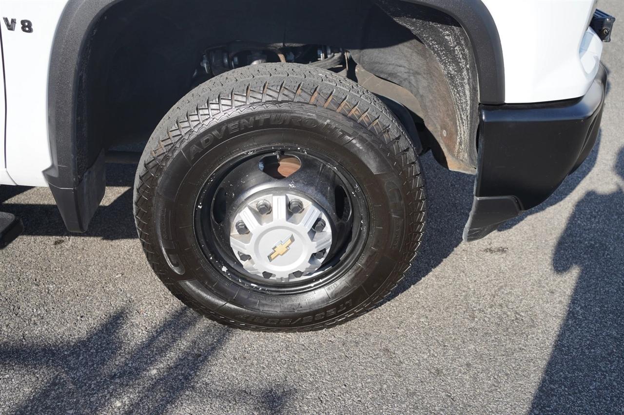 Chevrolet Silverado 3500HD Work Truck Crew Cab 4WD 2024